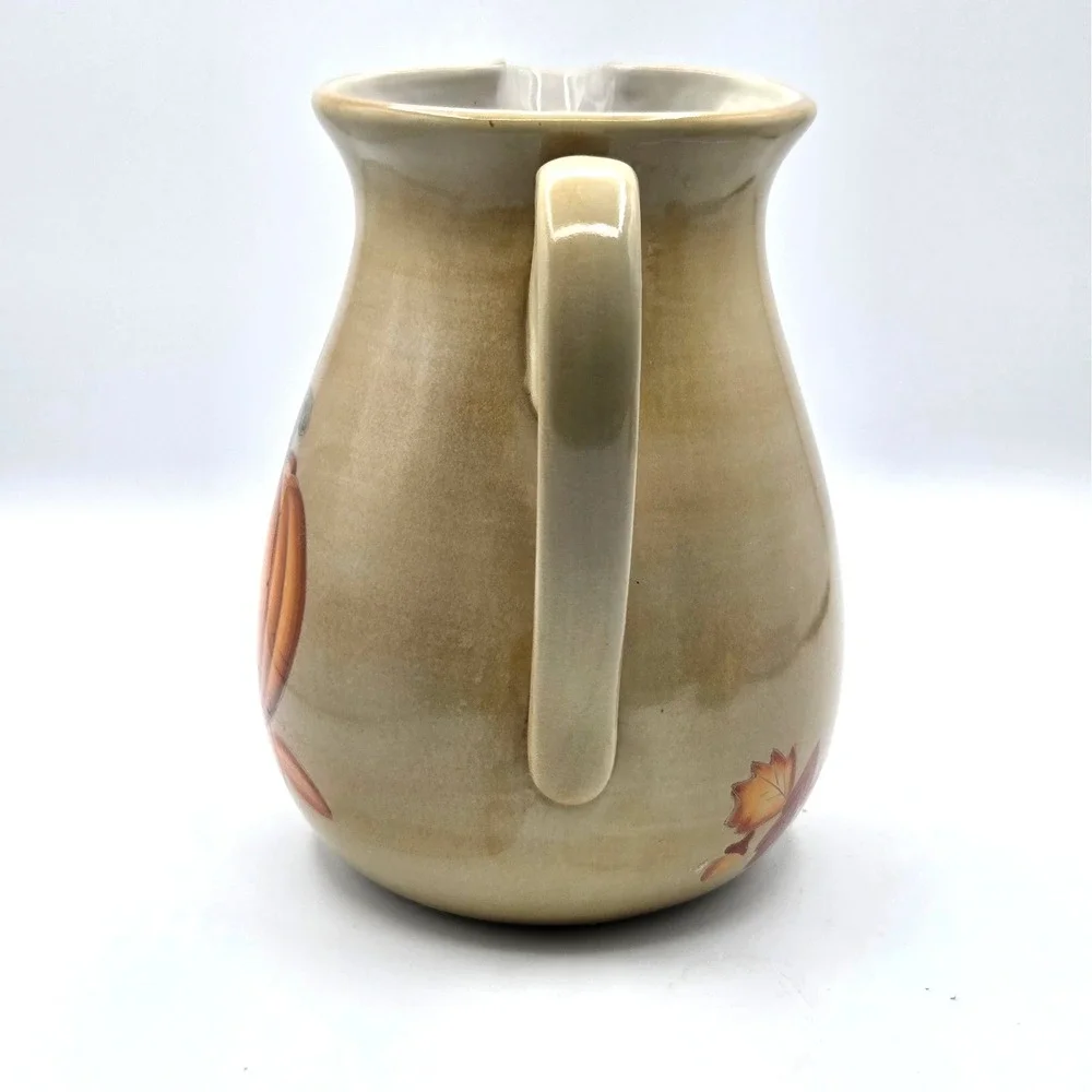 HARVEST 2004 CLAY PITCHER-THANKSGIVING FALL AUTUMN PUMPKIN POTTERY HOME DECOR‎